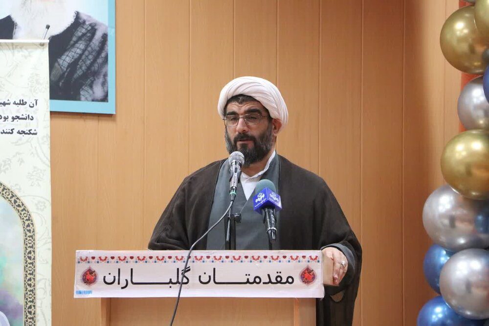 اجرای بیش از 400 برنامه در هفته عقیدتی در زنجان