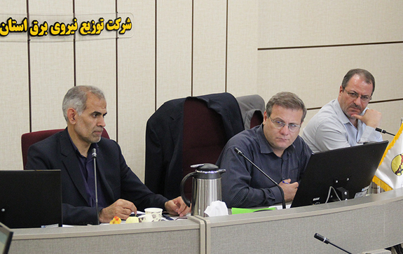 مدیران صنعت آب و برق زنجان پای کار تامین زیرساخت‌های مسکن ملی