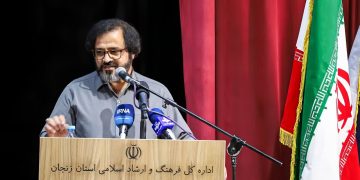 تحلیل عمیق محتوای غزل منزوی از نگاه مدیرکل صدا و سیمای زنجان