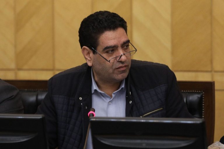 تبعیض در قطعی برق پذیرفتنی نیست/ مافیای شرکت‌ها باید جمع شود