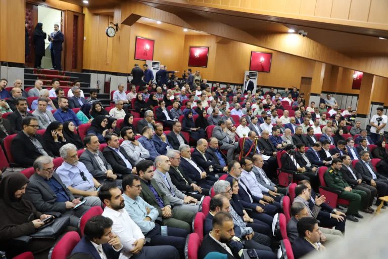 «قفل ارزی» بانک مرکزی، چرخ‌دنده‌های صنعت زنجان را کند کرد